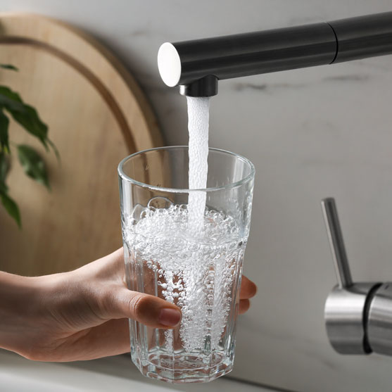 Filing glass from faucet