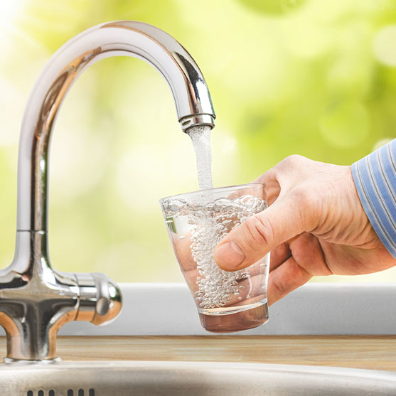 Kitchen Faucet Water